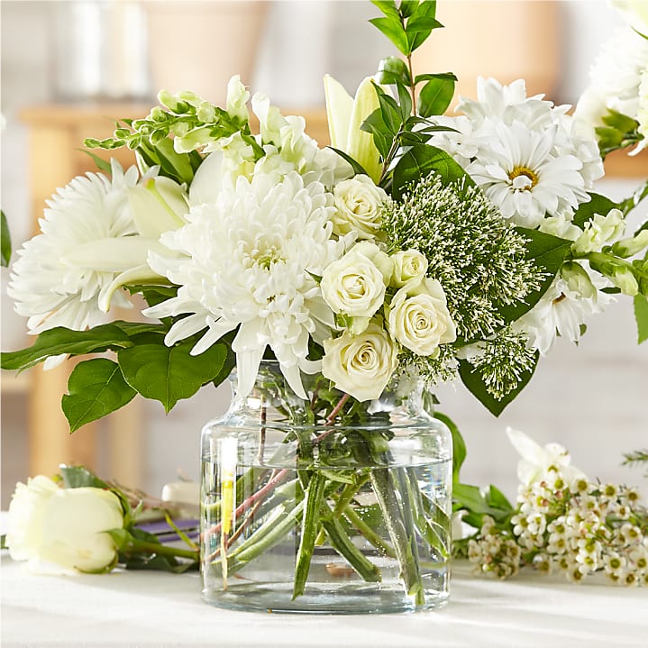 product image for Classic Ivory – A Florist Original